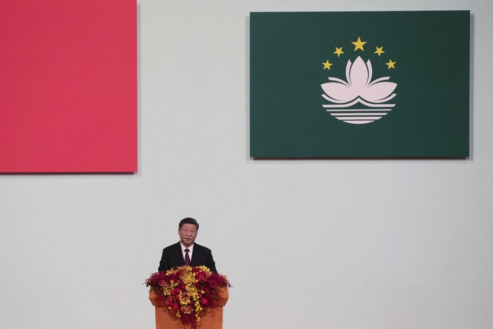 習近平:港澳事務用不著外國指手畫腳