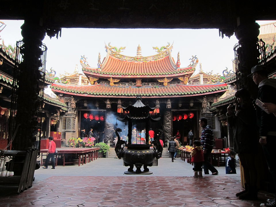 連結國際 寺廟推英語友善環境