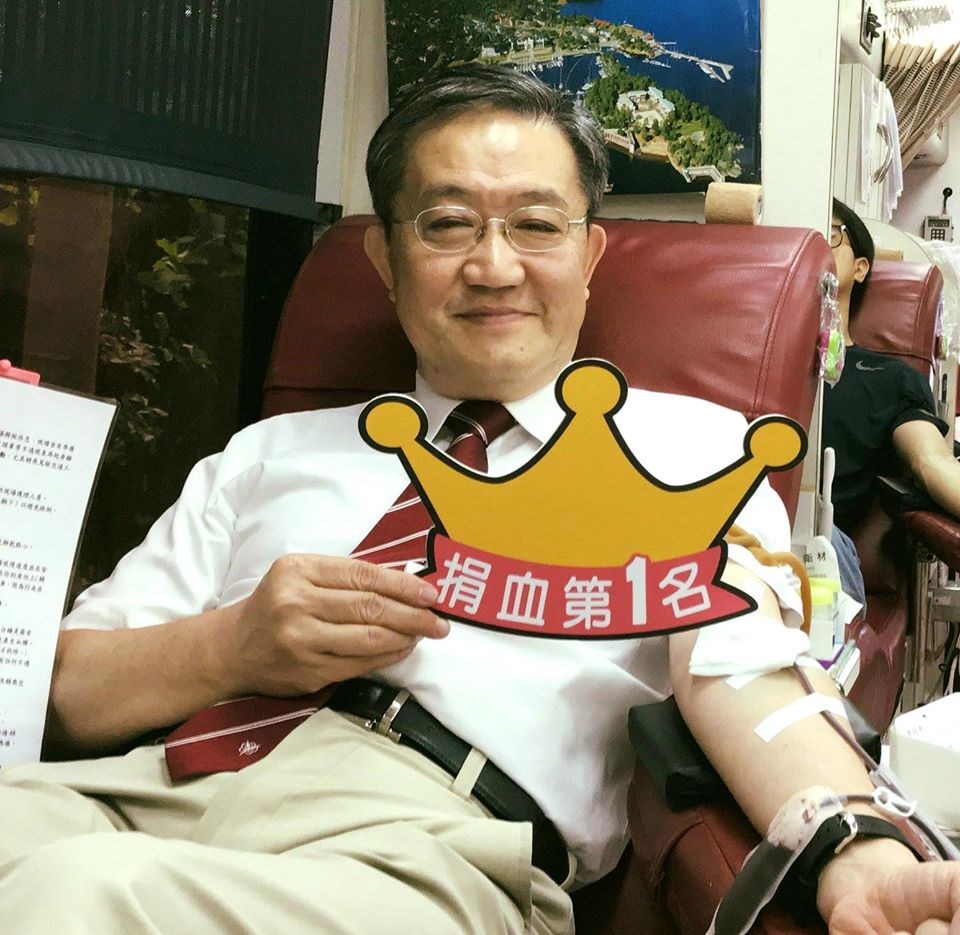 陽明校長：感染補償百萬  請將口罩留給需要的人