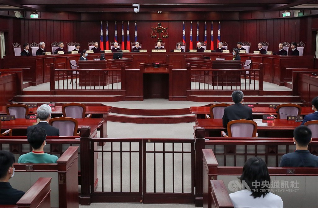 司法院大法官將於6月30日針對黨產條例是否違憲，召開言詞辯論庭。