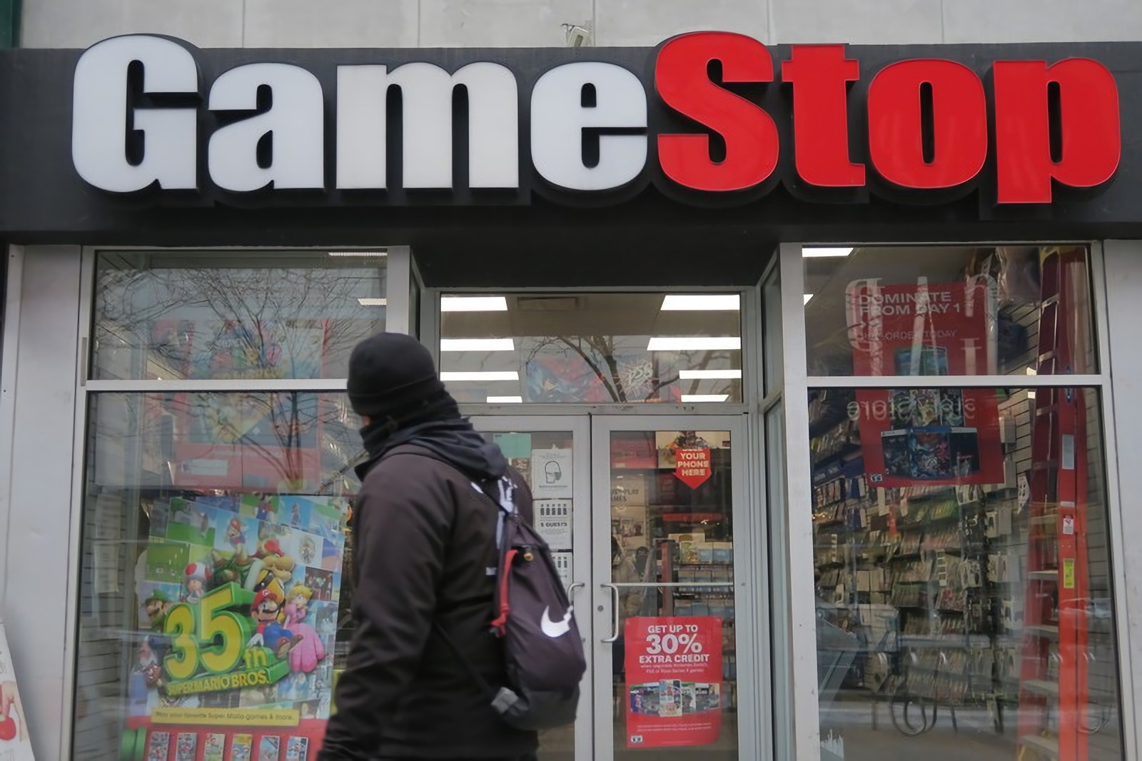 小蝦米鬥勝大鯨魚!網友散戶護盤GameStop讓華爾街做空大戶認賠殺出