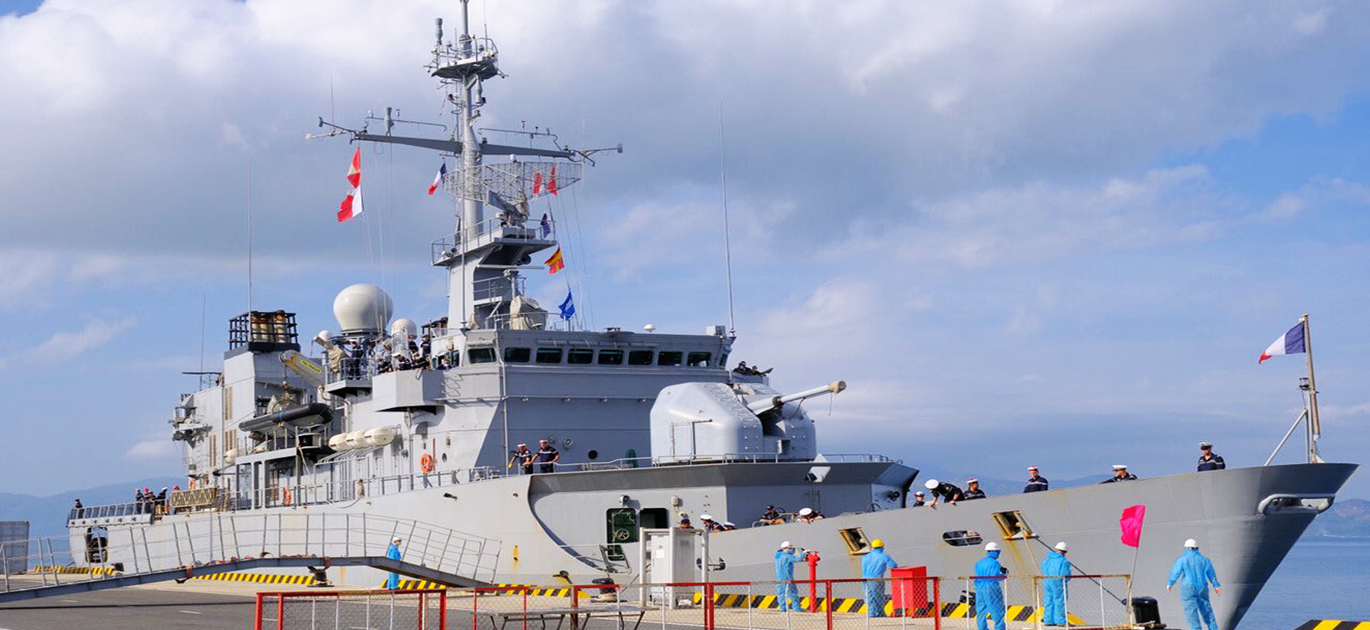 自由開放的印度太平洋　法國驅逐艦訪問印太關鍵軍港——越南金蘭灣