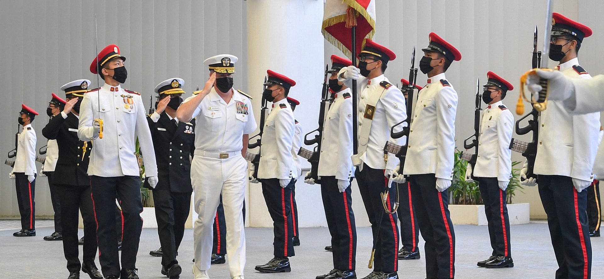美國太平洋艦隊司令訪新加坡　關島美軍增加新加坡戰機分隊