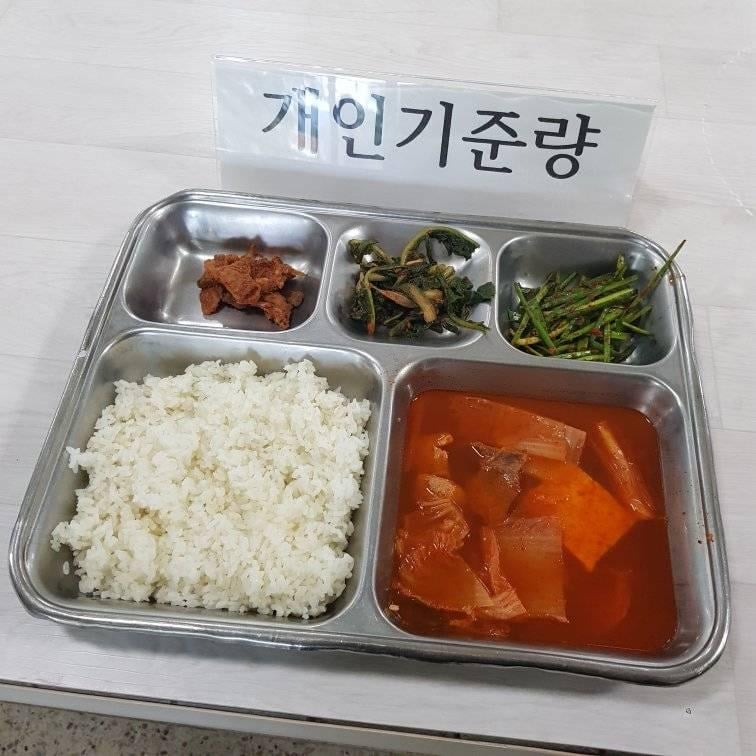 韓國陸軍伙食太過「粗茶淡飯」1人份的肉僅35克
