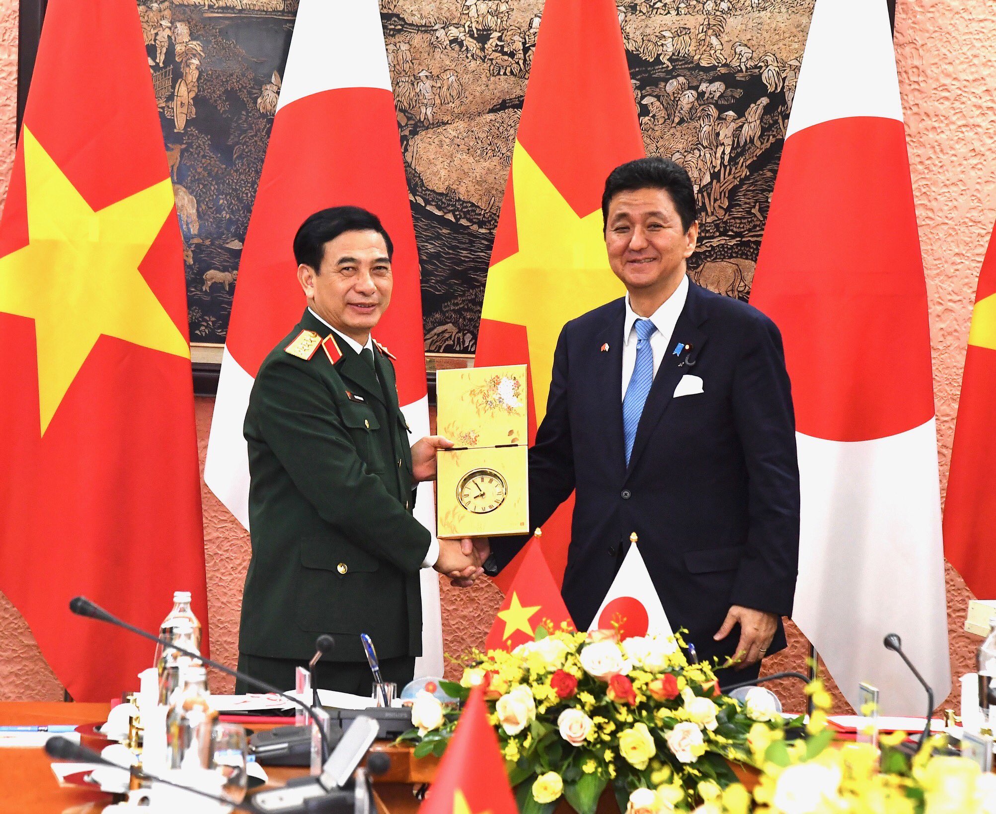 日防長訪越南：簽署國防裝備技轉協議、提台海穩定的重要性