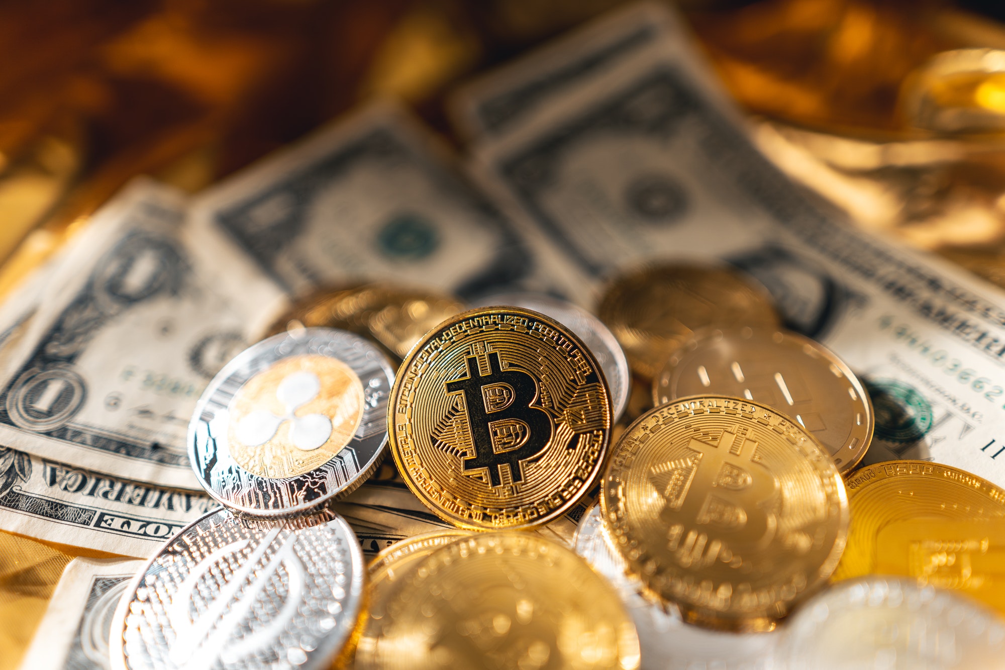 中共繼續高壓打擊加密貨幣　俄羅斯藉加密貨幣系統躲避國際制裁？