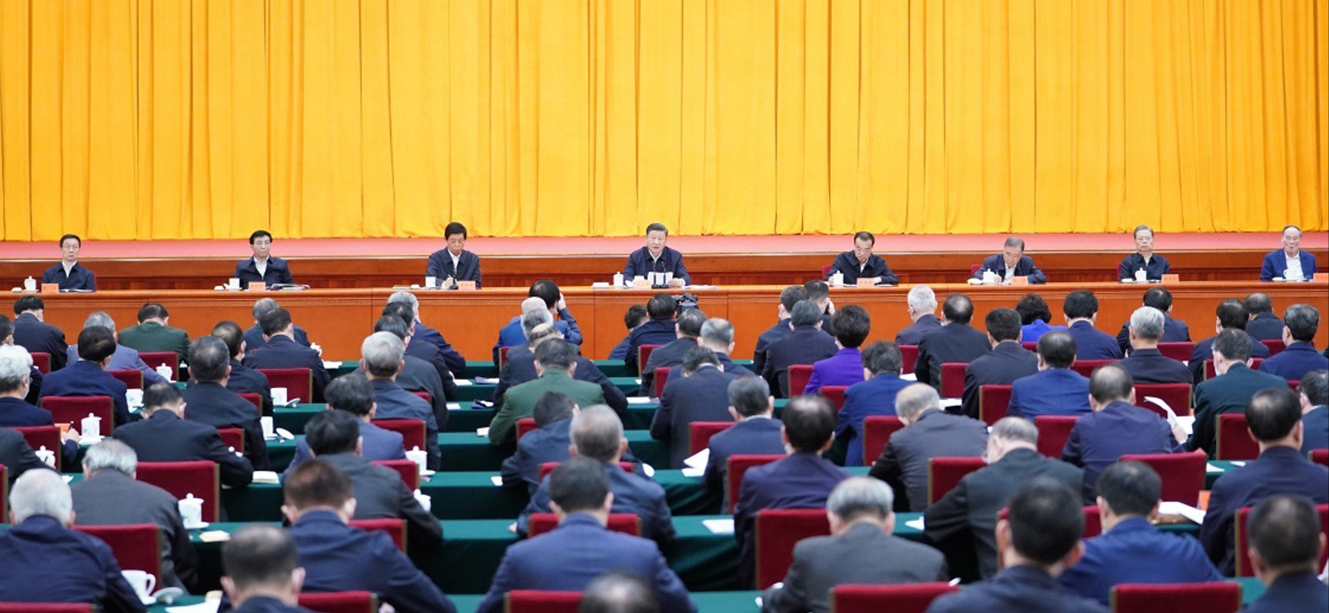 尋求終身連任遇障礙？習近平：國家民主端看領導層能否依法「有序更替」