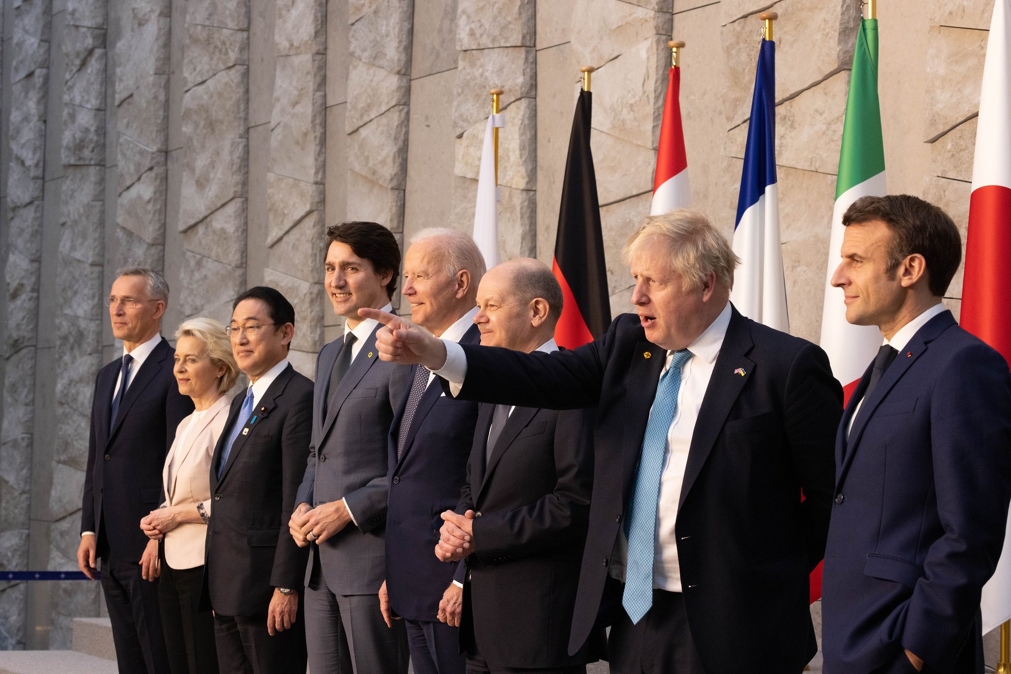 英分析：西歐政壇虛偽成風　改變綏靖政策有賴民意