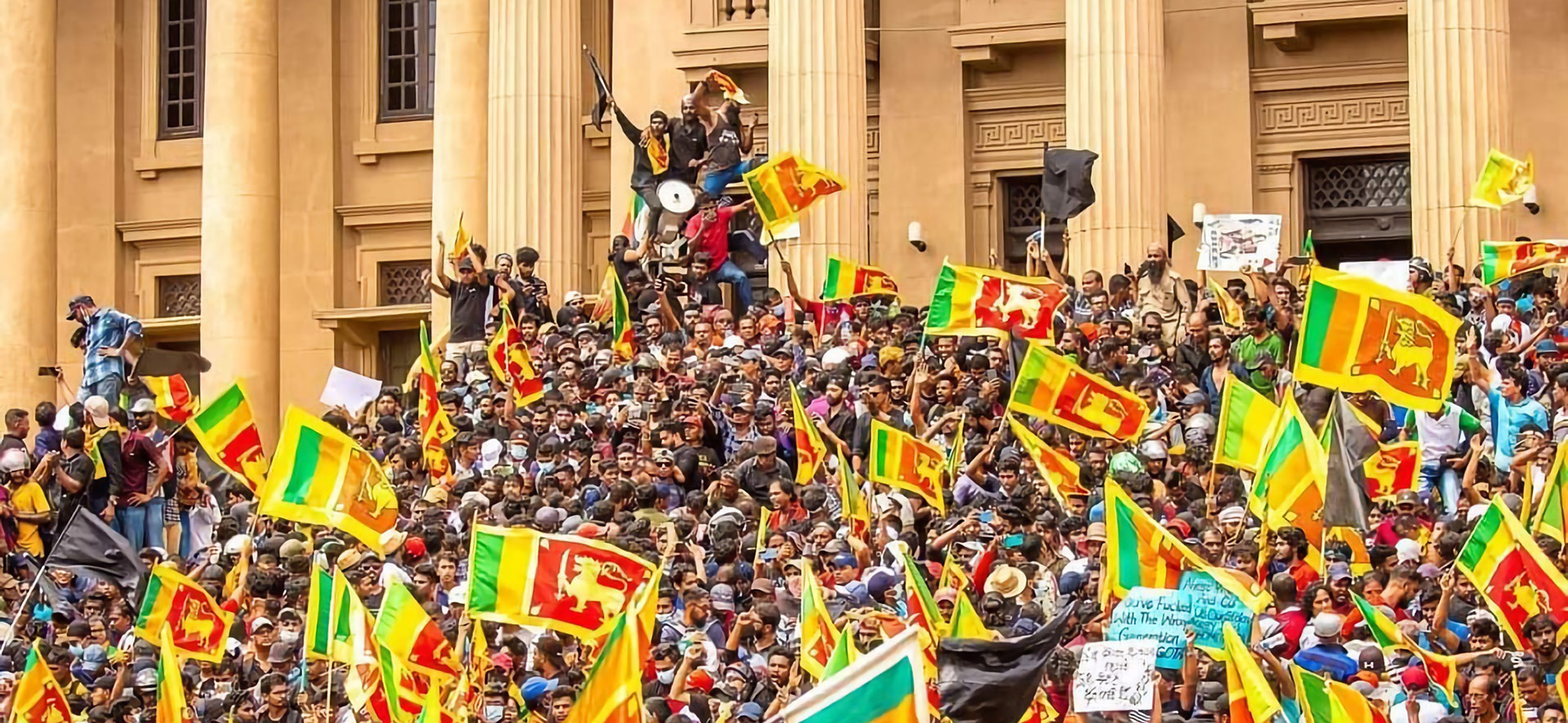 斯里蘭卡破產、政治權力真空！反對派商討組成聯合政府盼國際救援