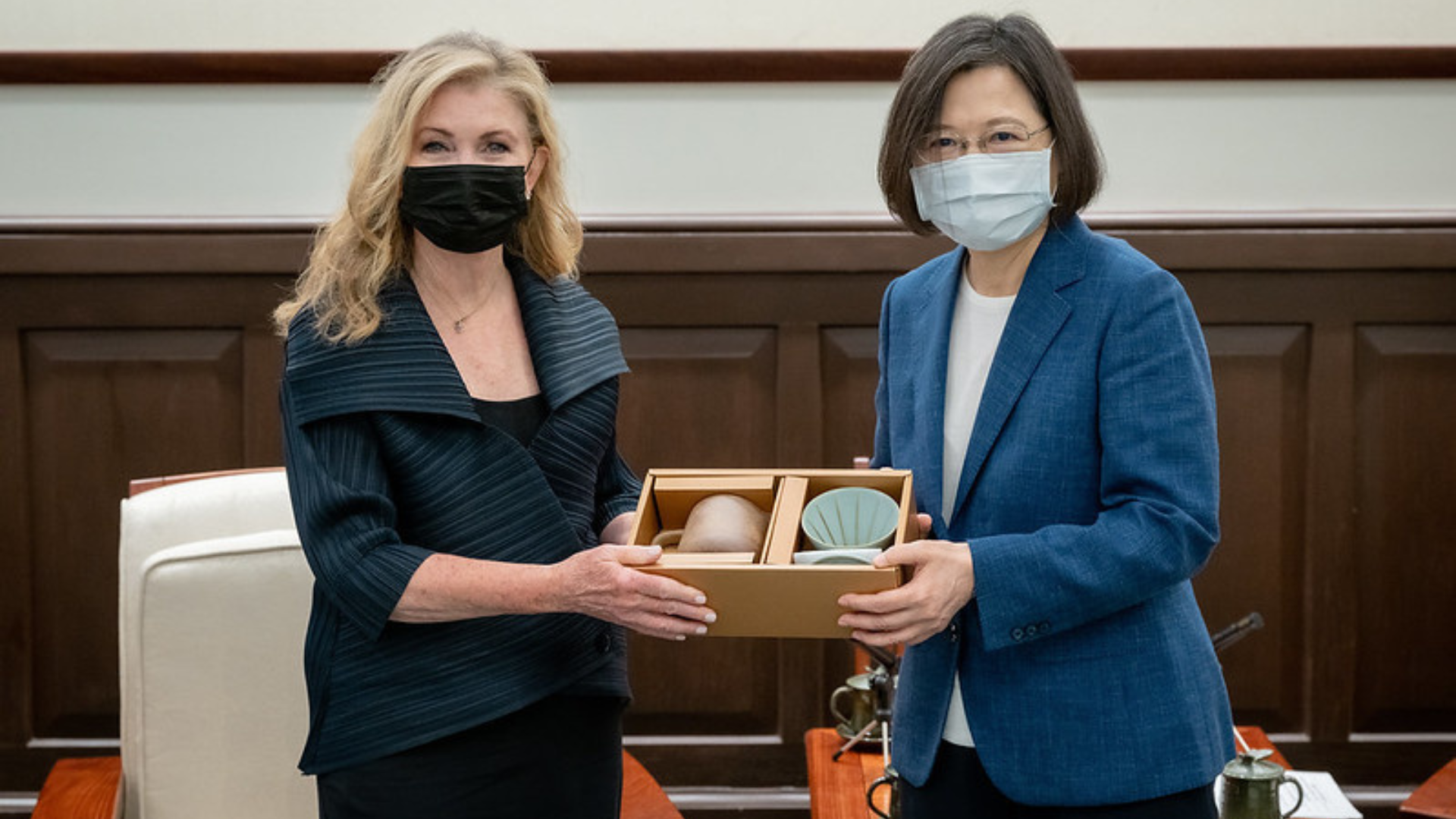 美議員接續訪台！布蕾波恩：不會因中共霸凌而背棄這座島嶼