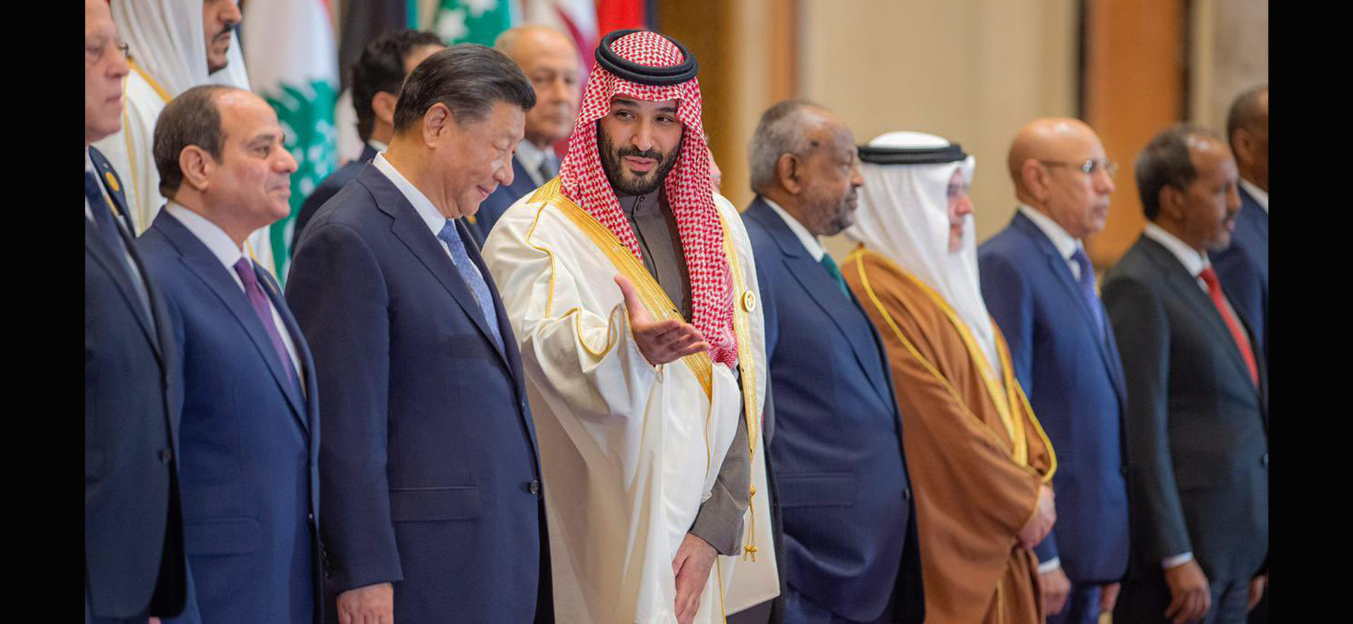 習近平出訪波斯灣阿拉伯國家　拓展區域影響力但人民幣結算石油未成