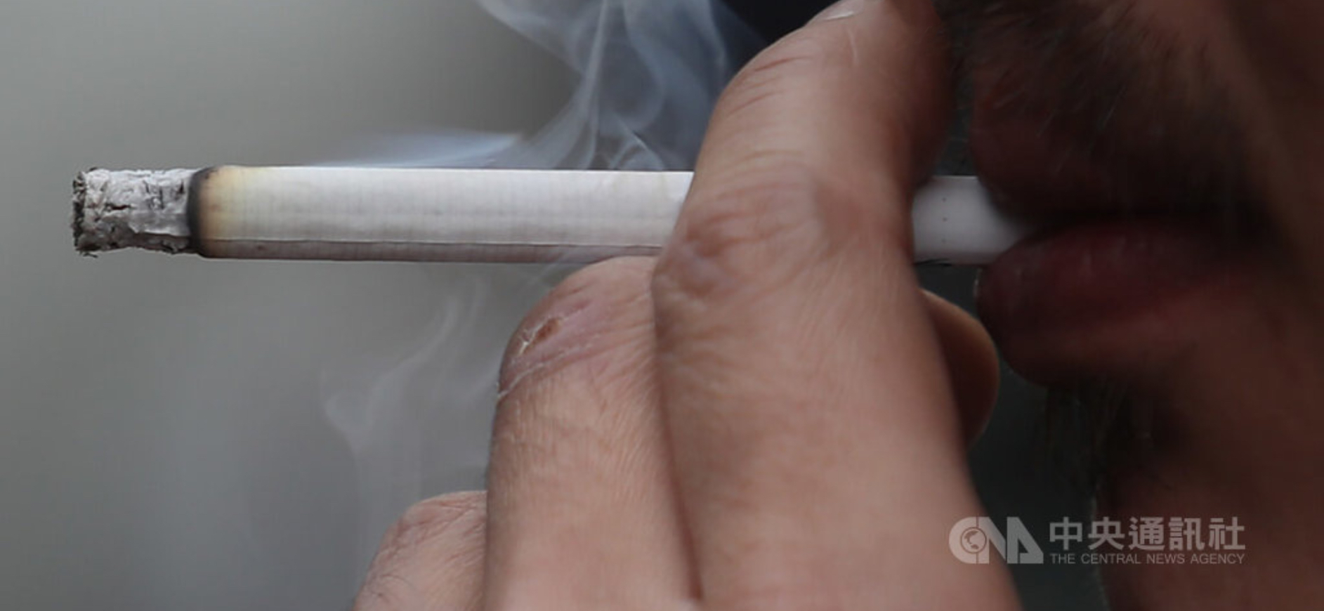 菸害防制法大幅修正　禁菸年齡提高至20歲、大專院校將全面禁菸