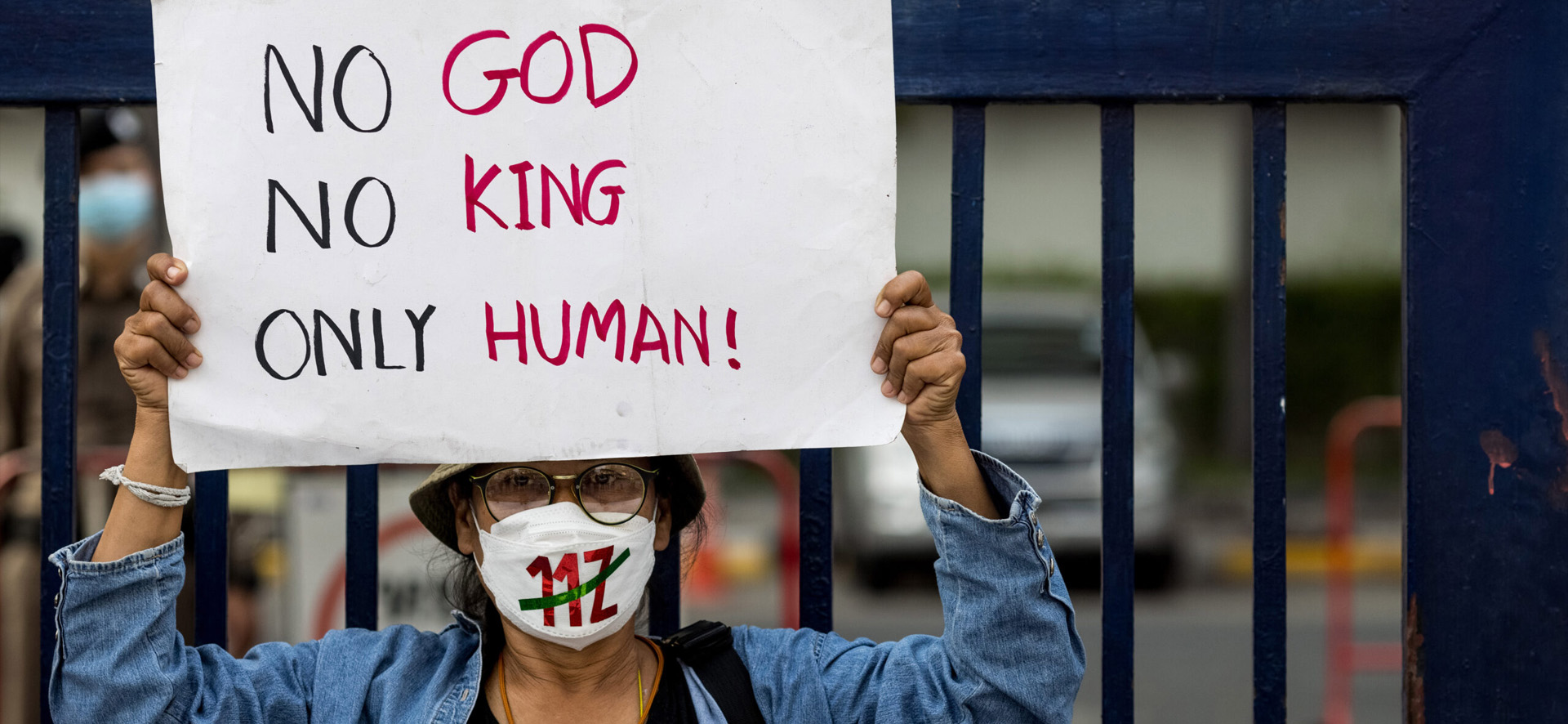 泰國社運人士遊說主要反對黨廢除《冒犯君主法》　決戰五月國會大選