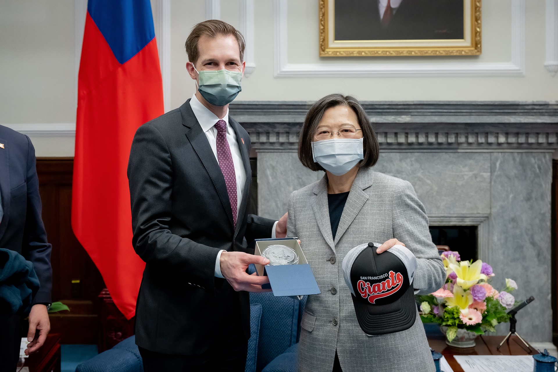 訪台後獲中國警告信 美議員回嗆:不在乎且會繼續挺台灣