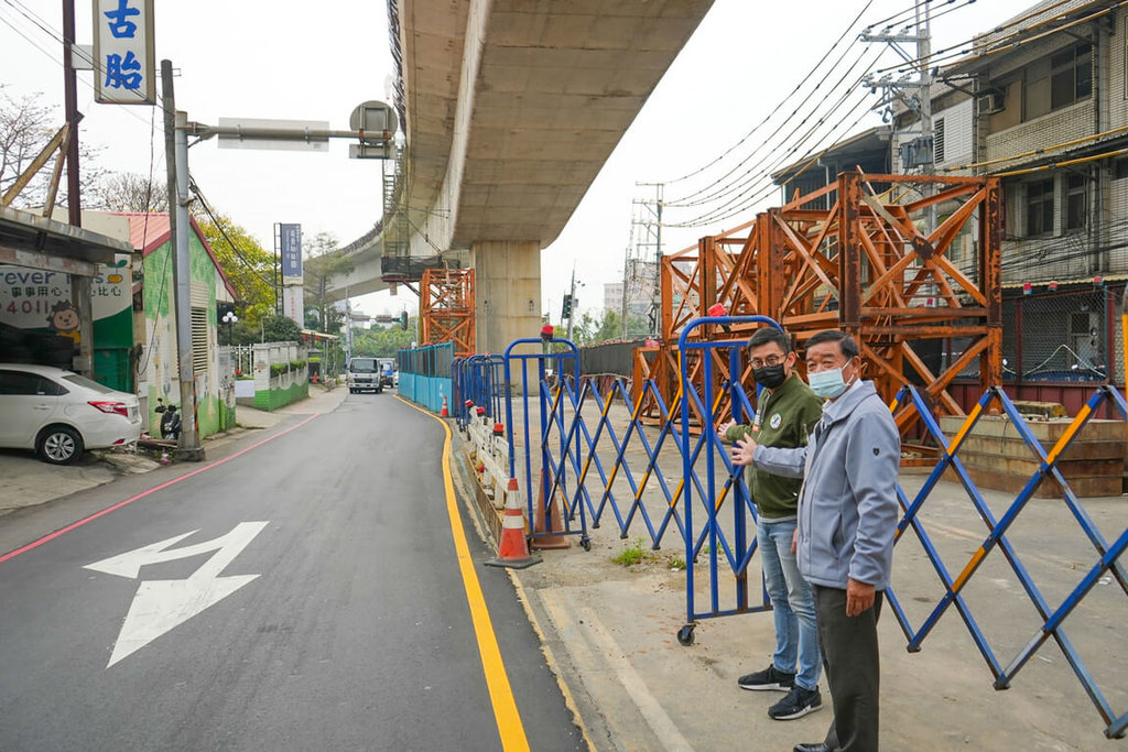 新北市行人地獄？綠營批侯友宜道安政策怠惰　無心市政應請辭！