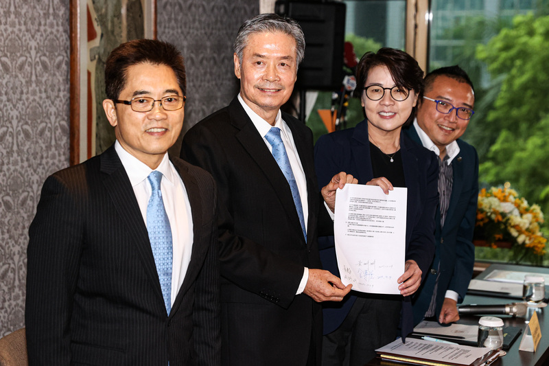 【金恒煒】柯文哲與國民黨：「藍白合」下， 你要吃掉我、我要吃掉你！