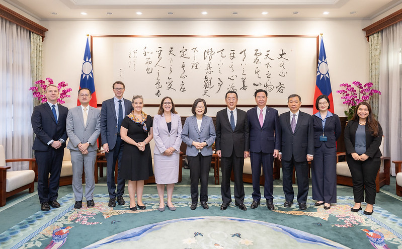 蔡英文接見AIT主席 羅森伯格重申美對台跨黨派支持