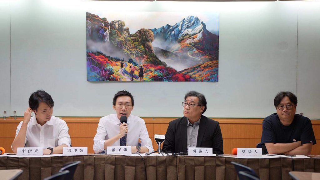 「Hong Kong Walk With Taiwan」行動將於 12 月下旬開始,逆時針環台宣講、辦理活動,呼籲台灣人勿忘香港的歷史教訓,不要相信中國的謊言和任何「承諾」。/圖:台港同行提供