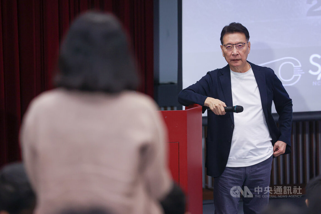 趙少康政大開講》不辭中廣董事長　卻願辭副總統