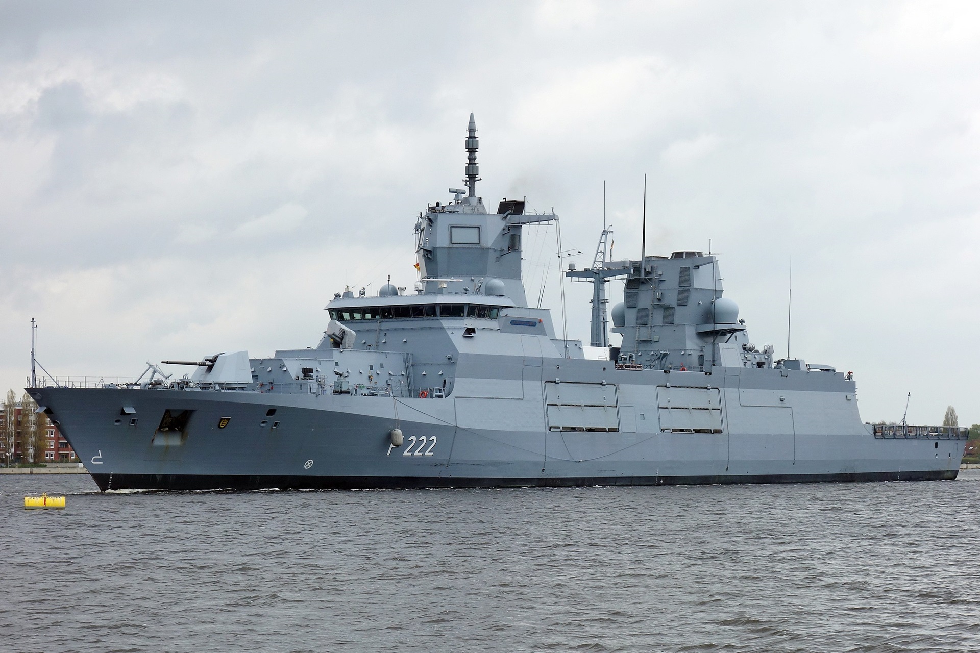 德國《明鏡》：兩艘德國軍艦預計於本月中航行通過台灣海峽