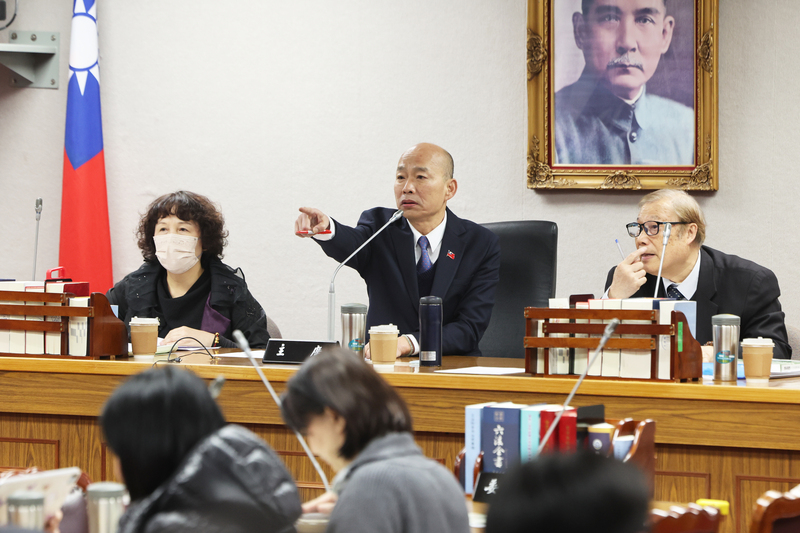 惡劣！藍白提 3,296 件修正案亂砍中央總預算　轉型正義、業務費都刪